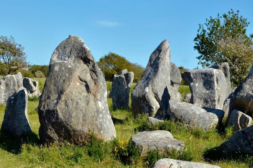 Erdeven South Morbihan surf beaches and megalithic sites